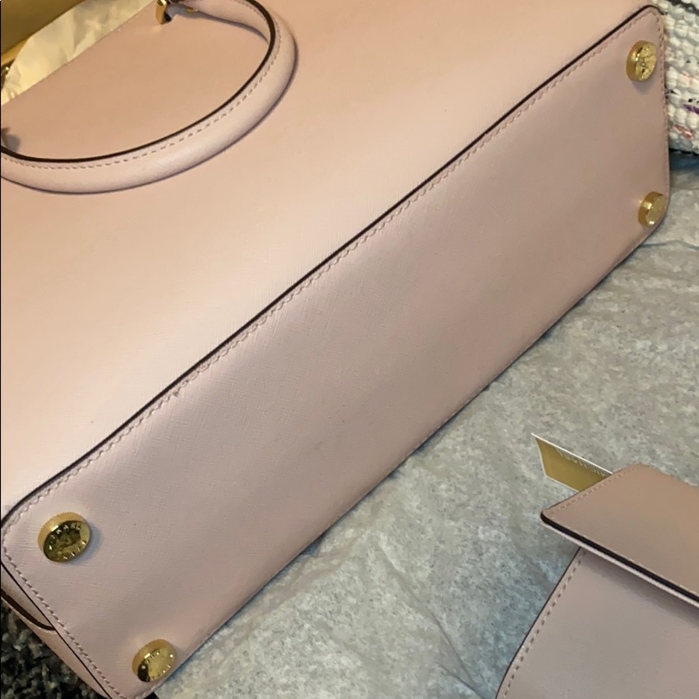 Michael Kors savanna satchel & marching Wallet - Picture 7 of 8